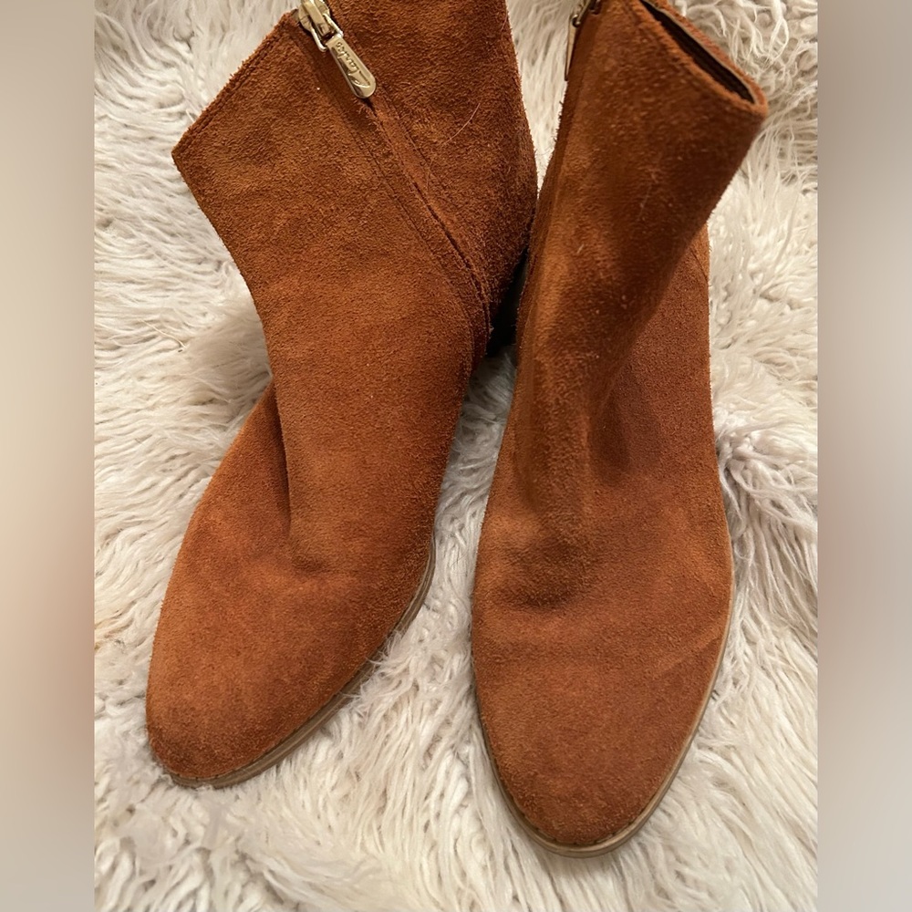 Clark's genuine suede booties. Wooden heel.